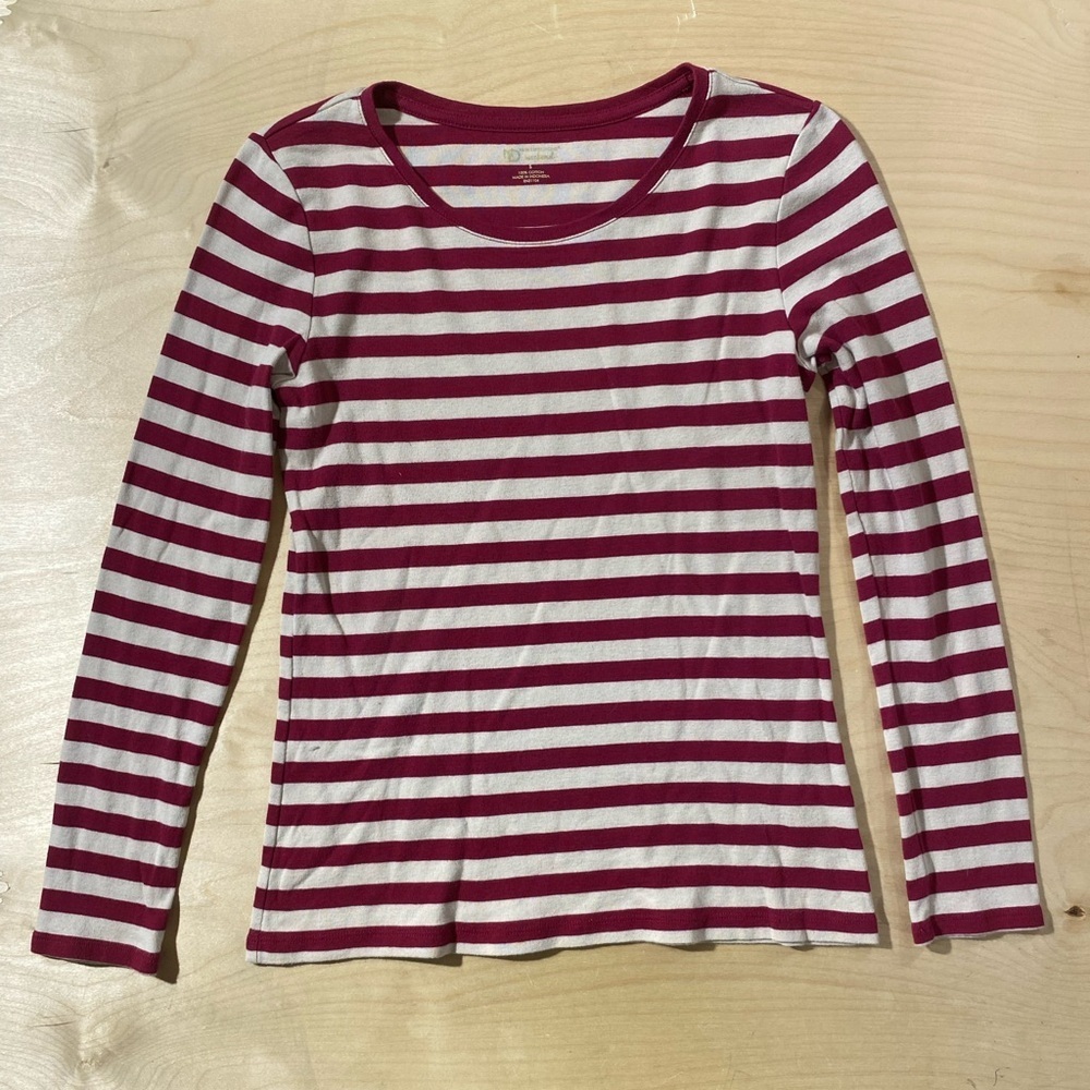 New Directions Burgundy and White Striped Long Sleeve Tee Small (QJ)